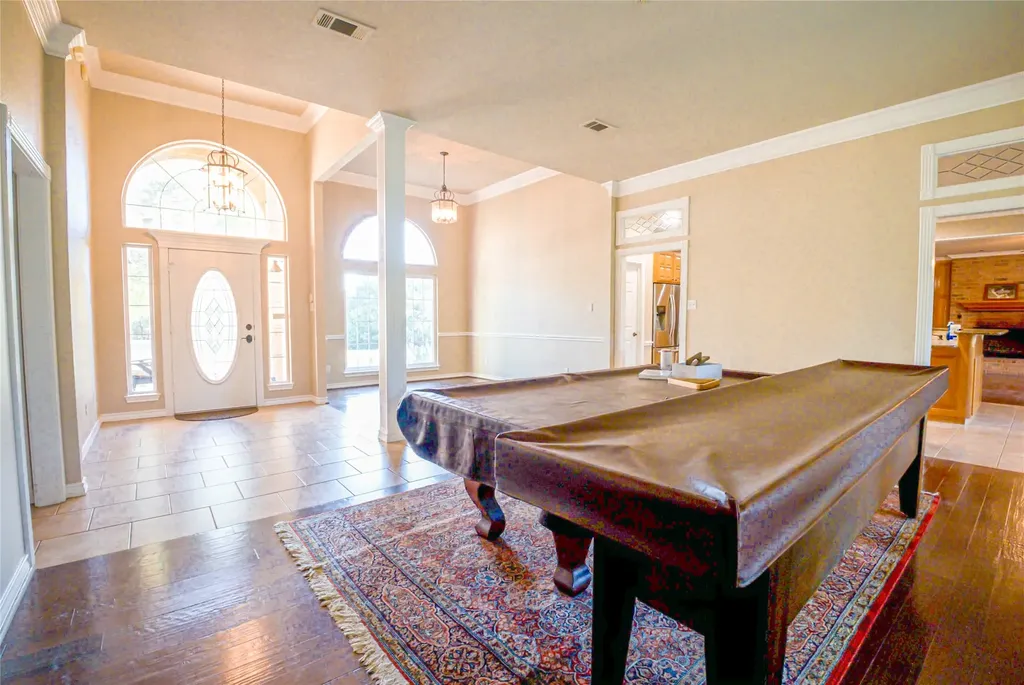 182 Lakeview Drive Aledo TX 76008