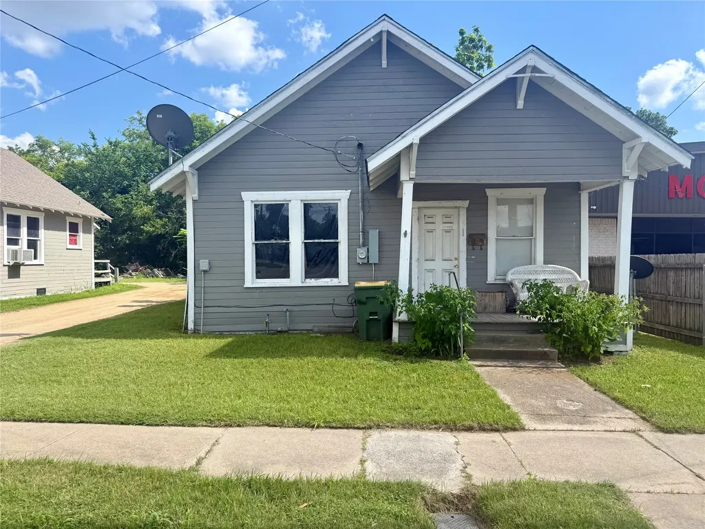 390 Live Oak Street Marlin TX 76661