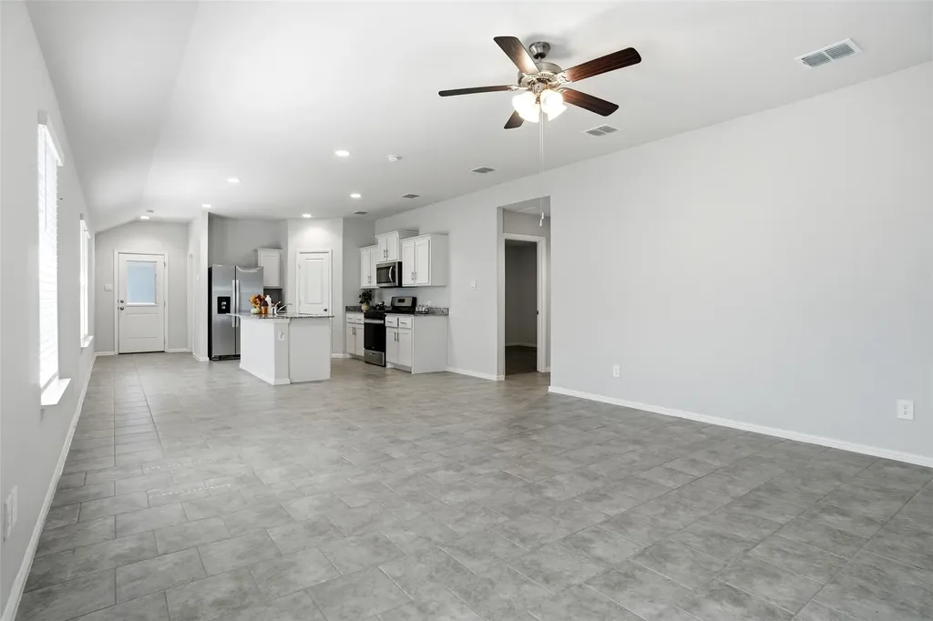 162 Greengate Drive Boyd TX 76023