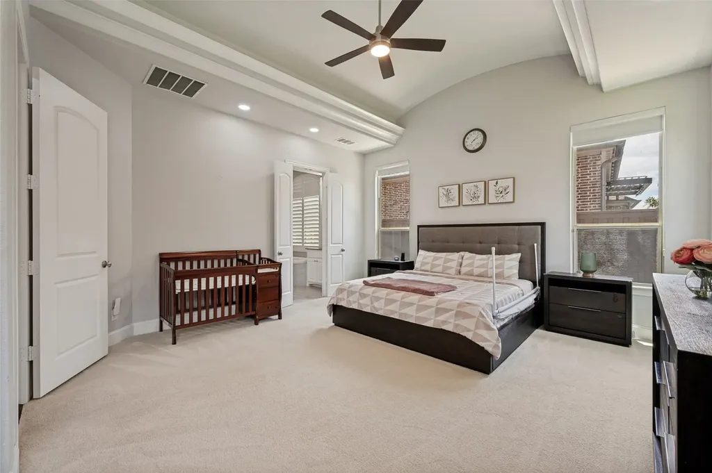 635 Fountainview Drive Irving TX 75039