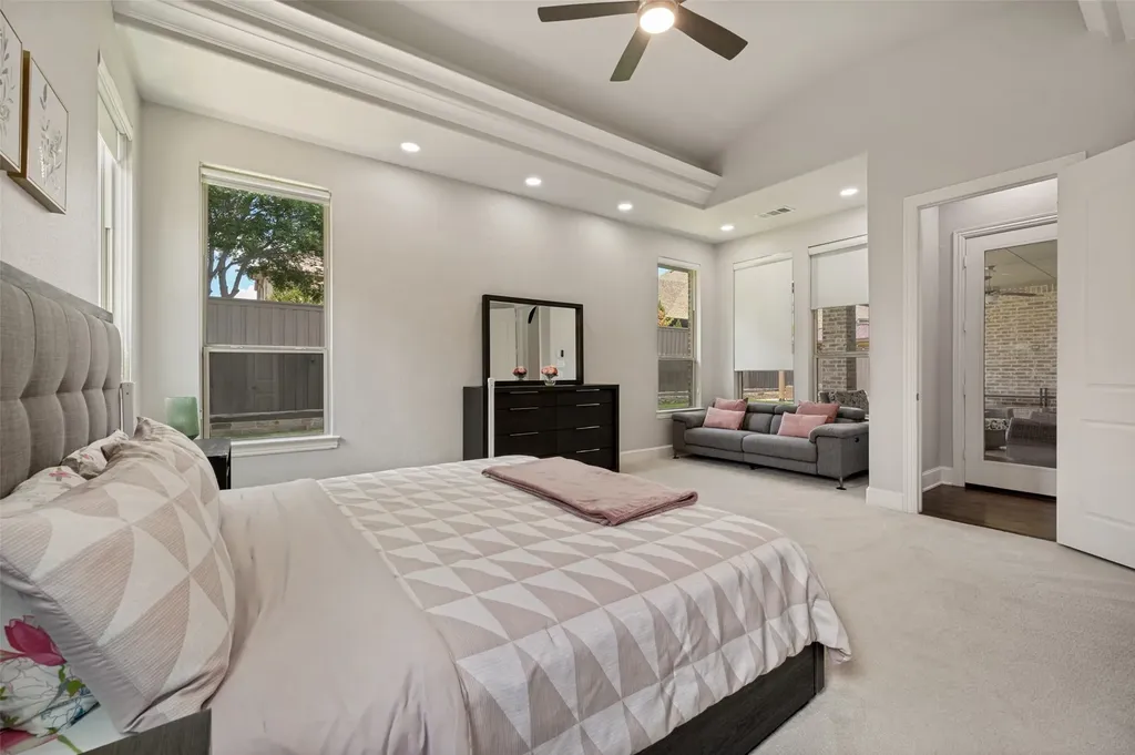 635 Fountainview Drive Irving TX 75039