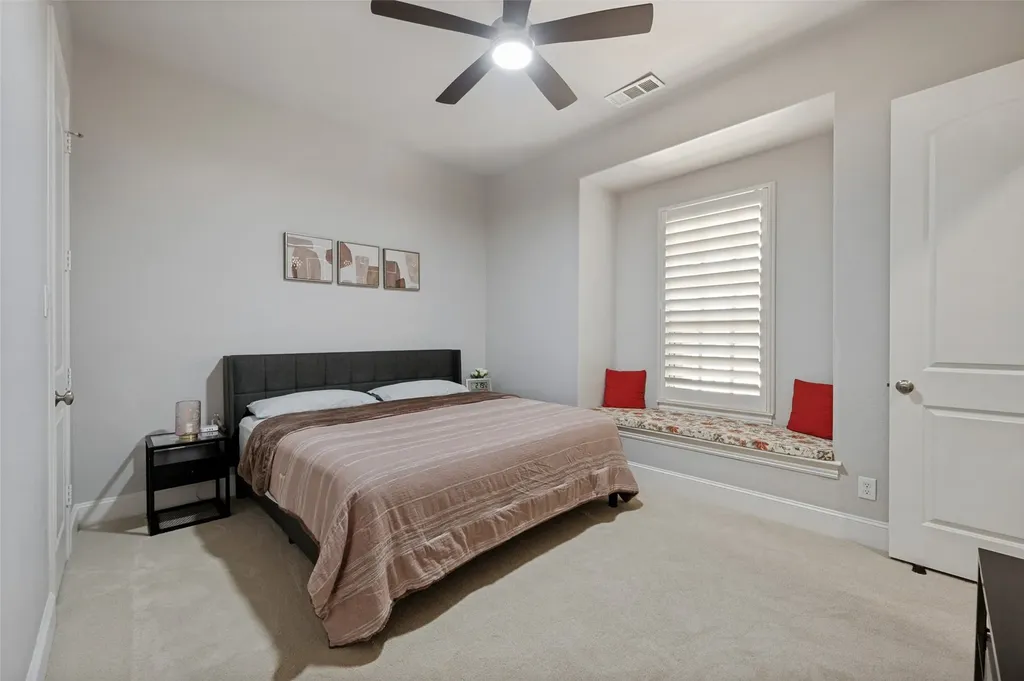 635 Fountainview Drive Irving TX 75039