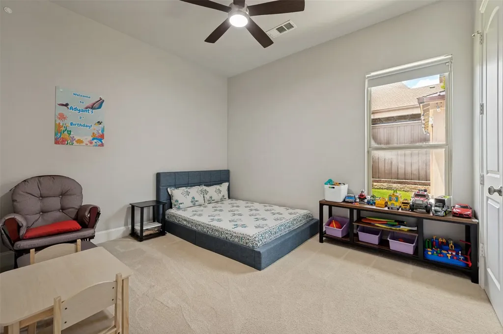 635 Fountainview Drive Irving TX 75039