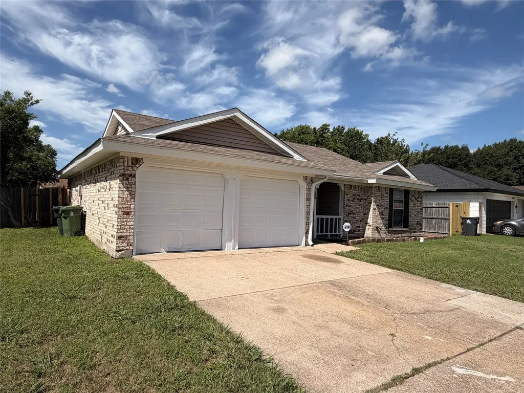312 Juniper Drive Arlington TX 76018