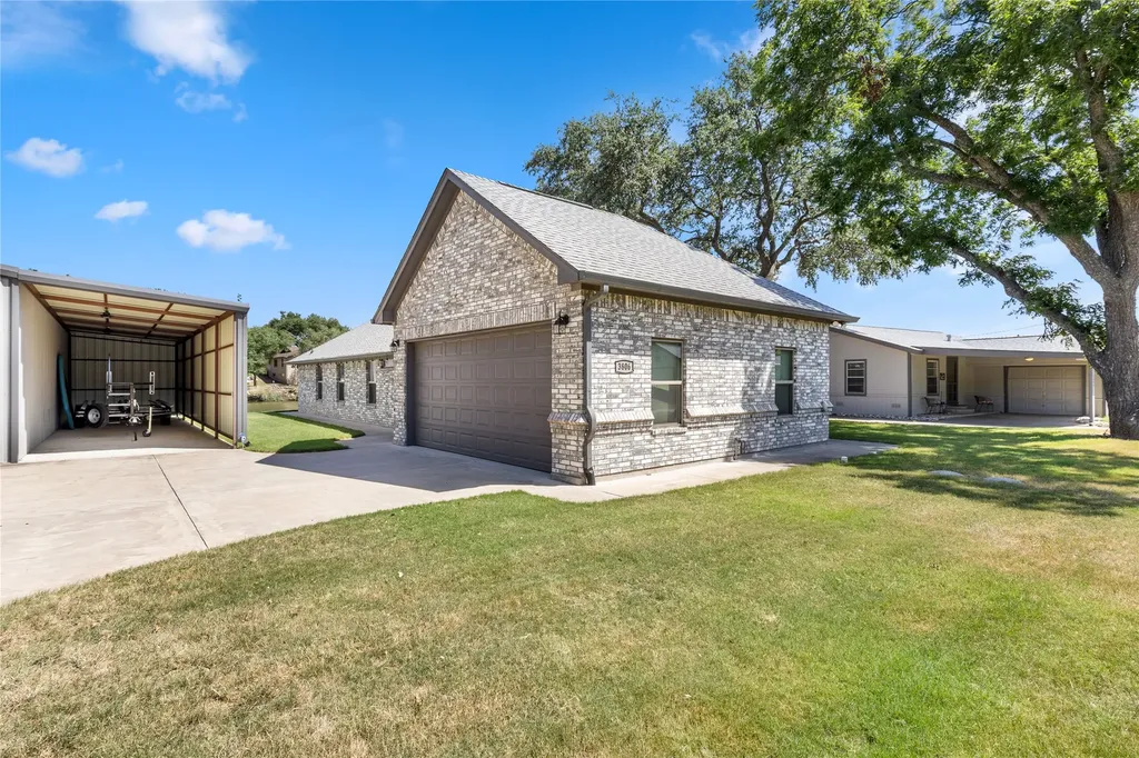 3806 And 3808 Sandy Beach Drive Granbury TX 76049