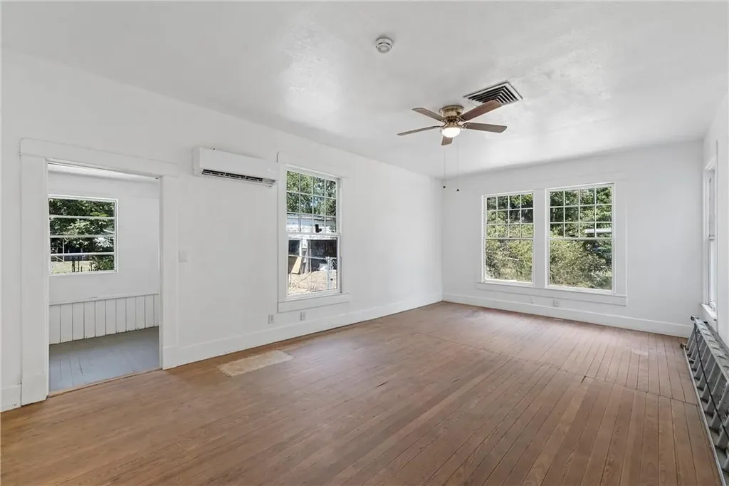 433 Chambers Street Marlin TX 76661