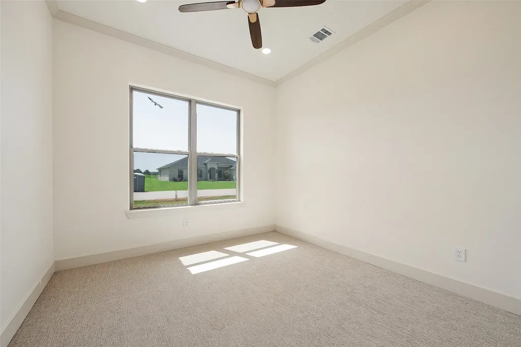 100 Eagle Court Glen Rose TX 76077