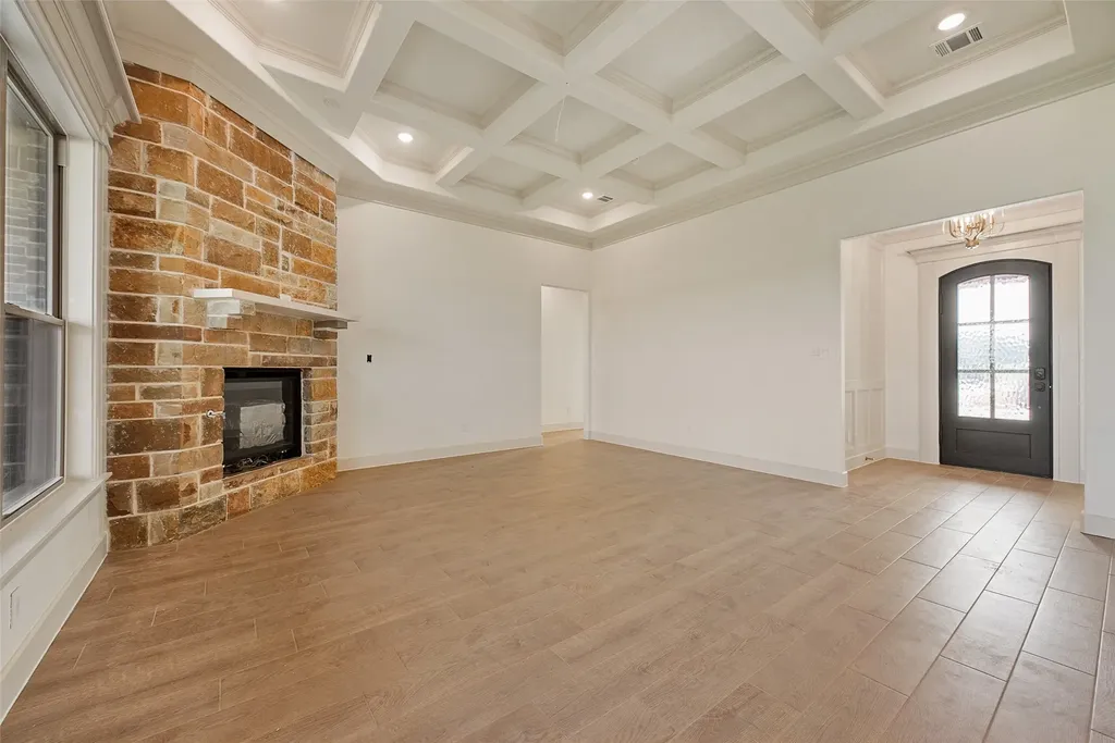 100 Eagle Court Glen Rose TX 76077