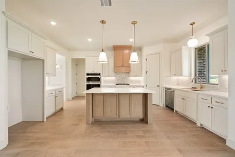 100 Eagle Court Glen Rose TX 76077