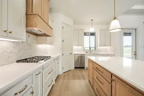 100 Eagle Court Glen Rose TX 76077