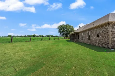 100 Eagle Court Glen Rose TX 76077