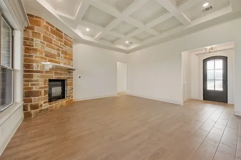 100 Eagle Court Glen Rose TX 76077