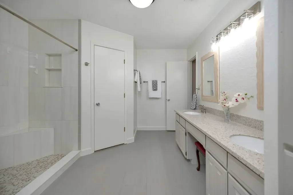3109 Brightwood Court Bedford TX 76021
