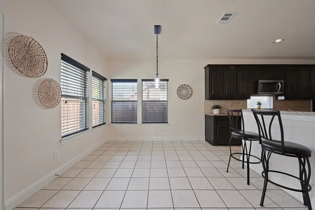 712 Lathrop Street Lantana TX 76226