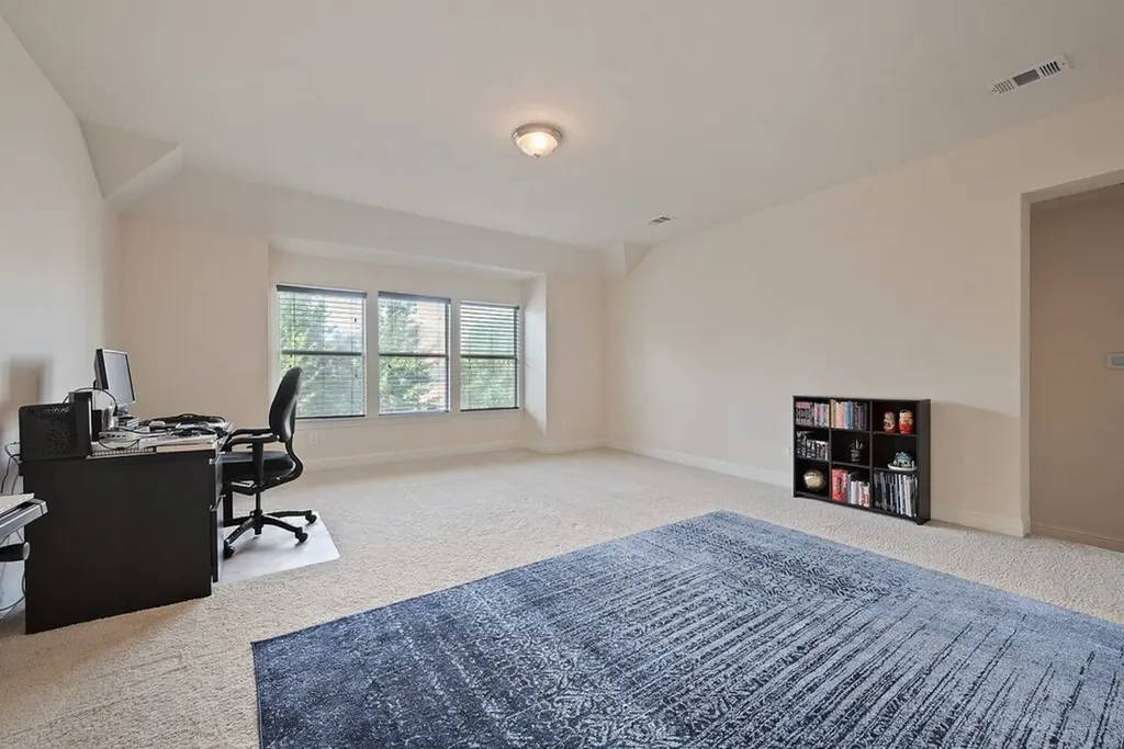 712 Lathrop Street Lantana TX 76226