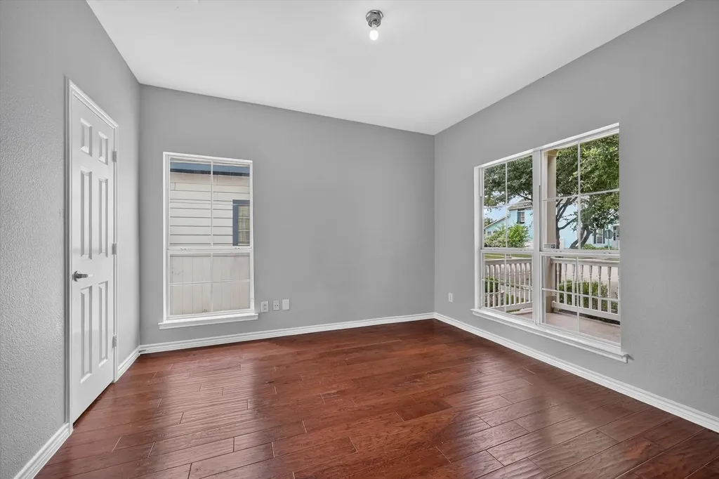 1013 Wenk Drive Aubrey TX 76227