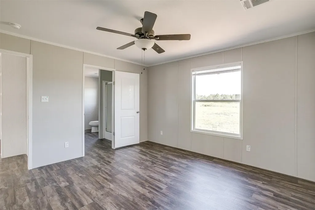 4417 County Road 423 Grandview TX 76050