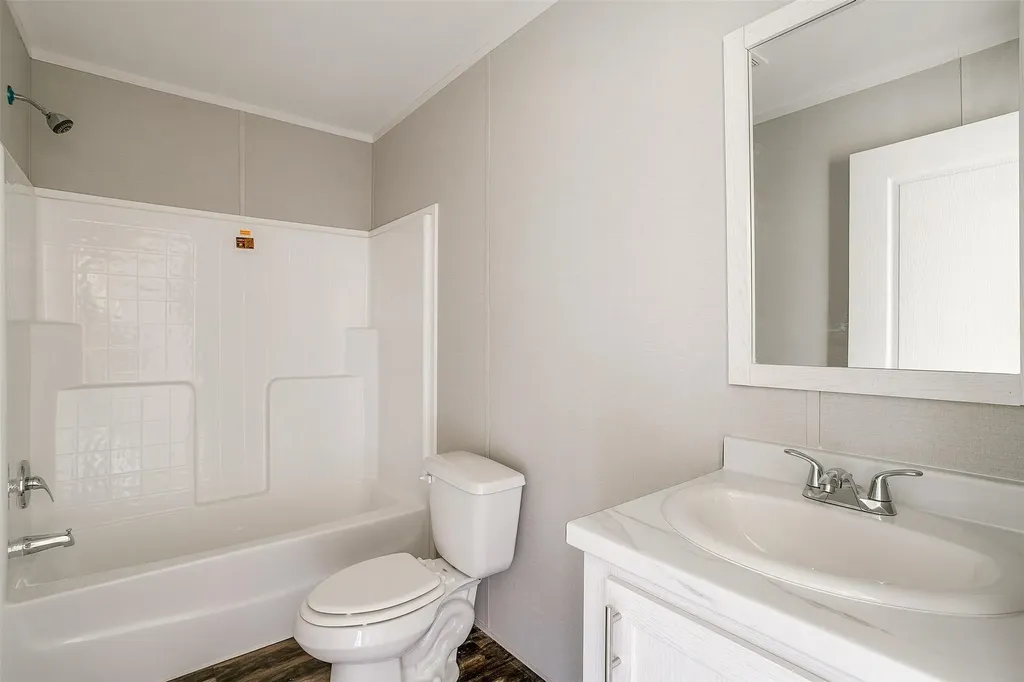 4417 County Road 423 Grandview TX 76050