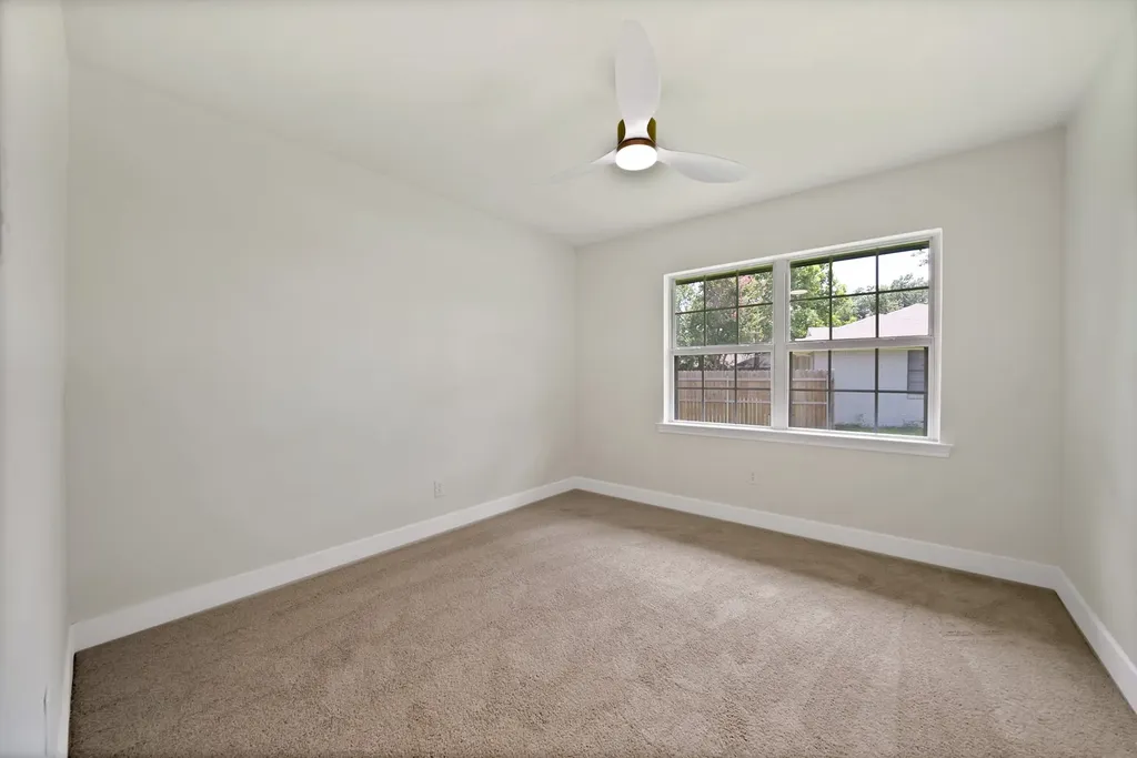 1618 Comanche Trail Garland TX 75043
