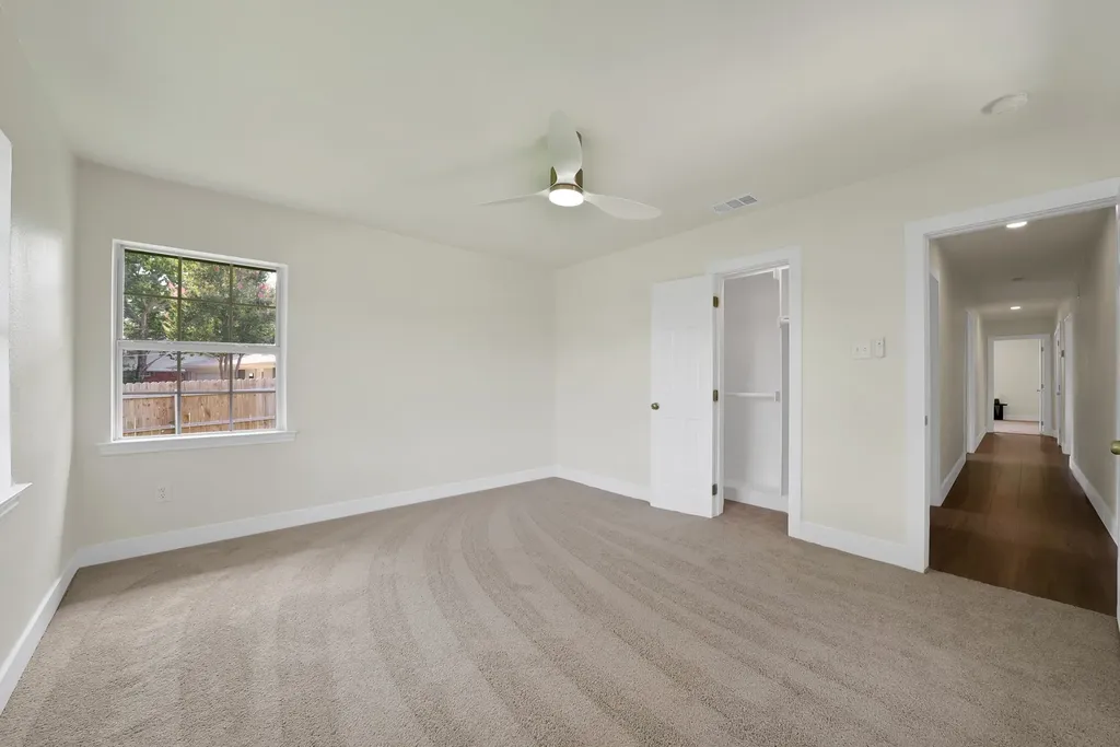 1618 Comanche Trail Garland TX 75043