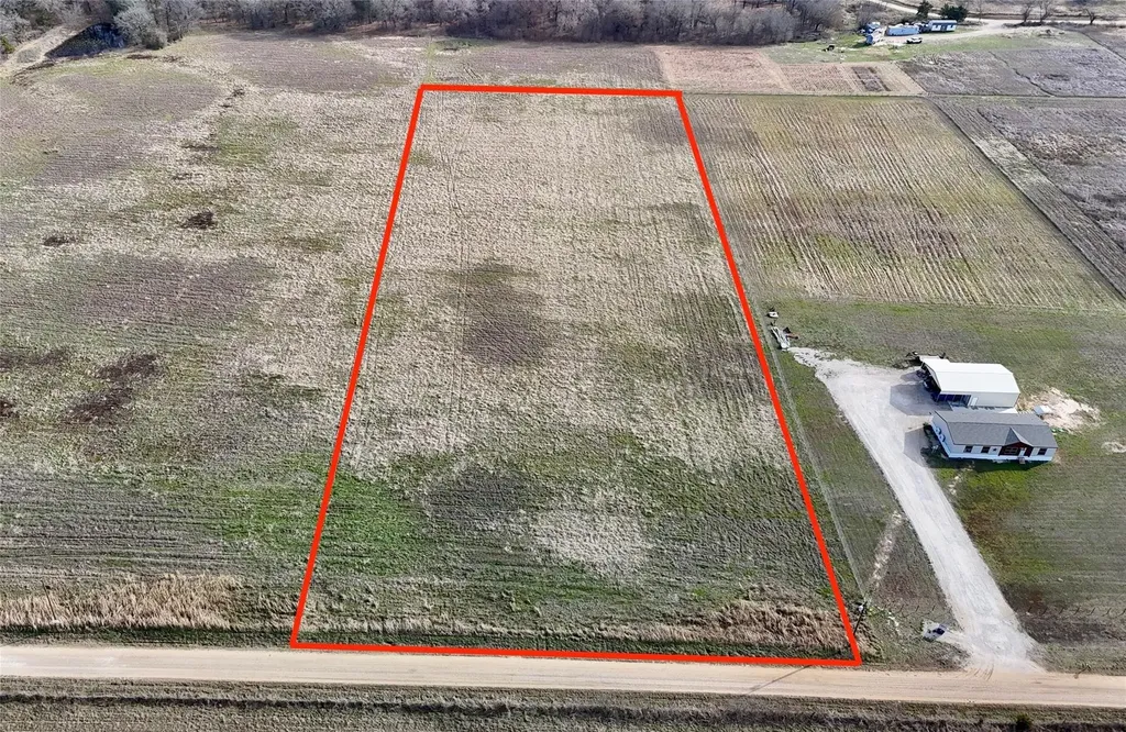 Lot 3 County Road 2130 Telephone TX 75488