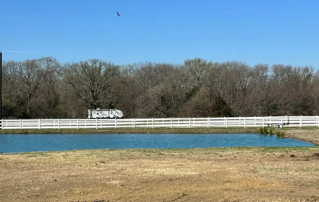 483 Rs County Road 1605 Point TX 75472