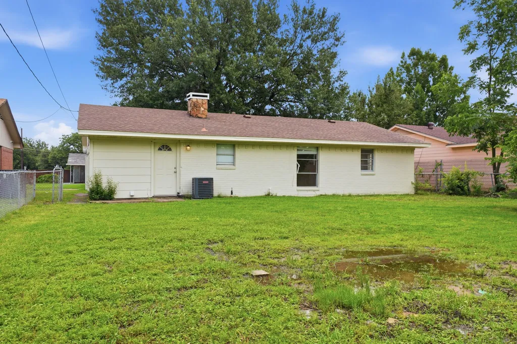 2301 Narobi Place Mesquite TX 75149