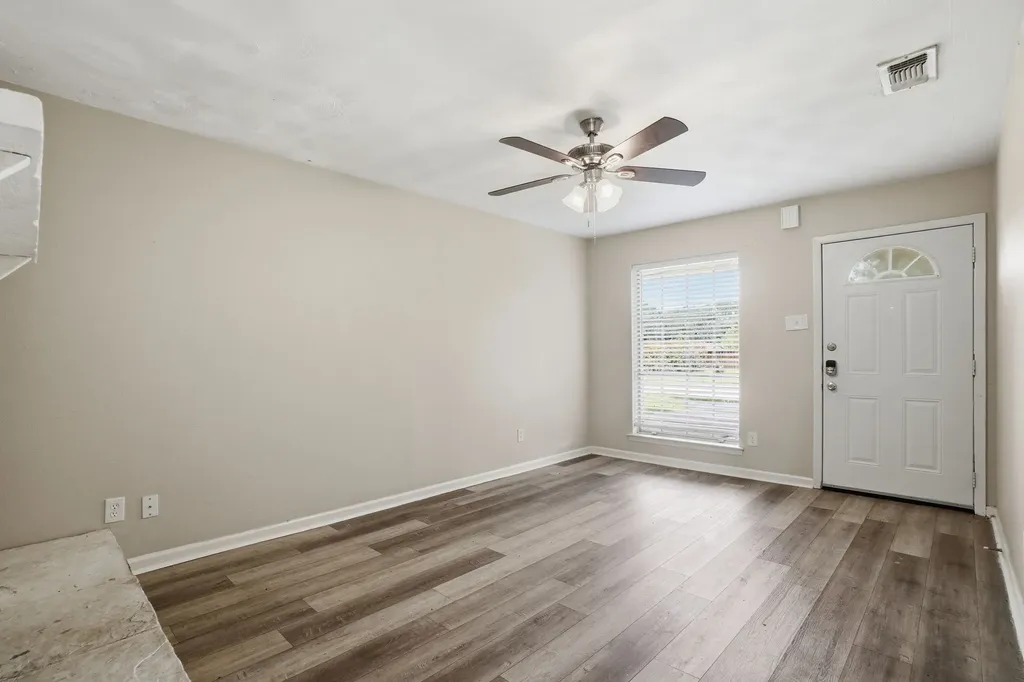 2301 Narobi Place Mesquite TX 75149
