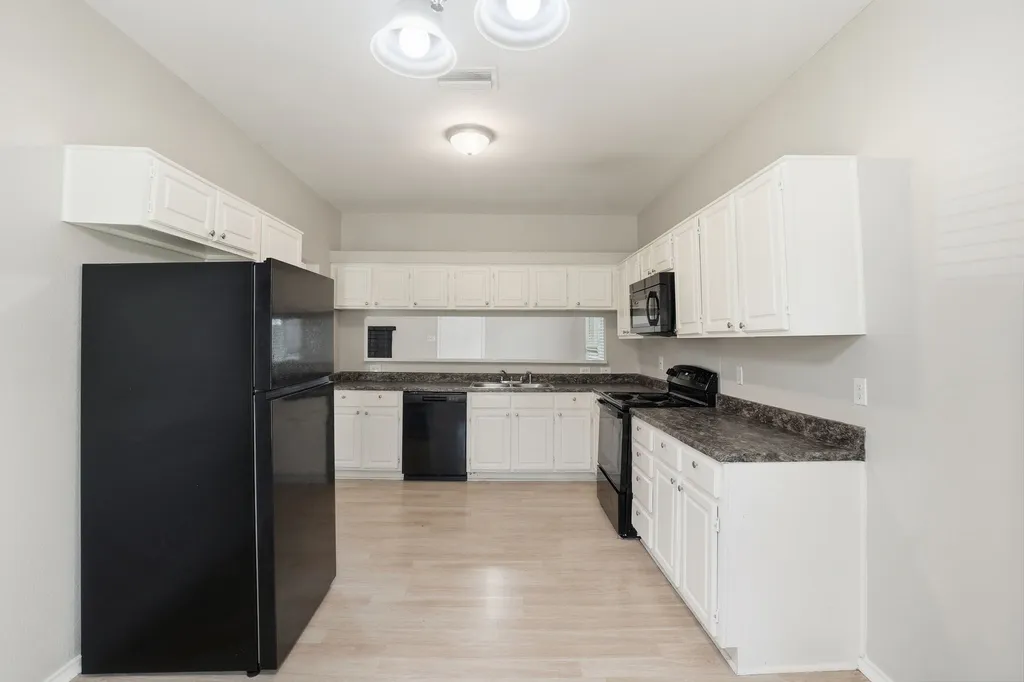 512 Buttercup Trail Mesquite TX 75149