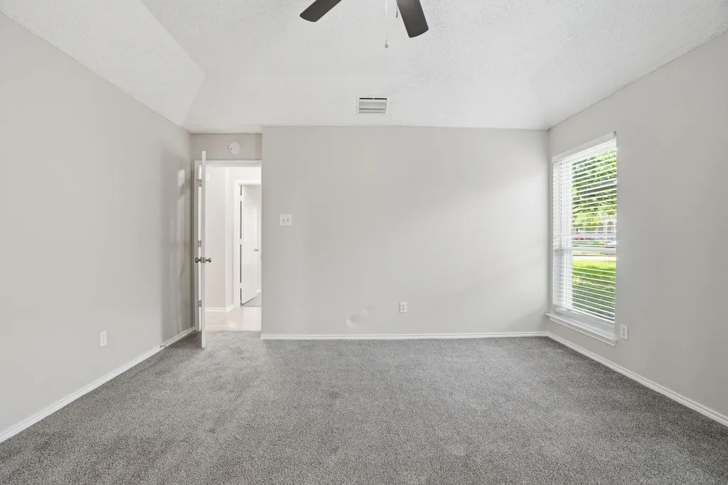 512 Buttercup Trail Mesquite TX 75149