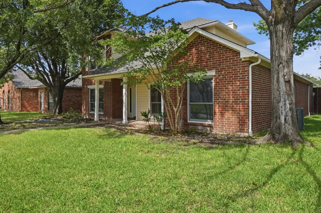 512 Buttercup Trail Mesquite TX 75149