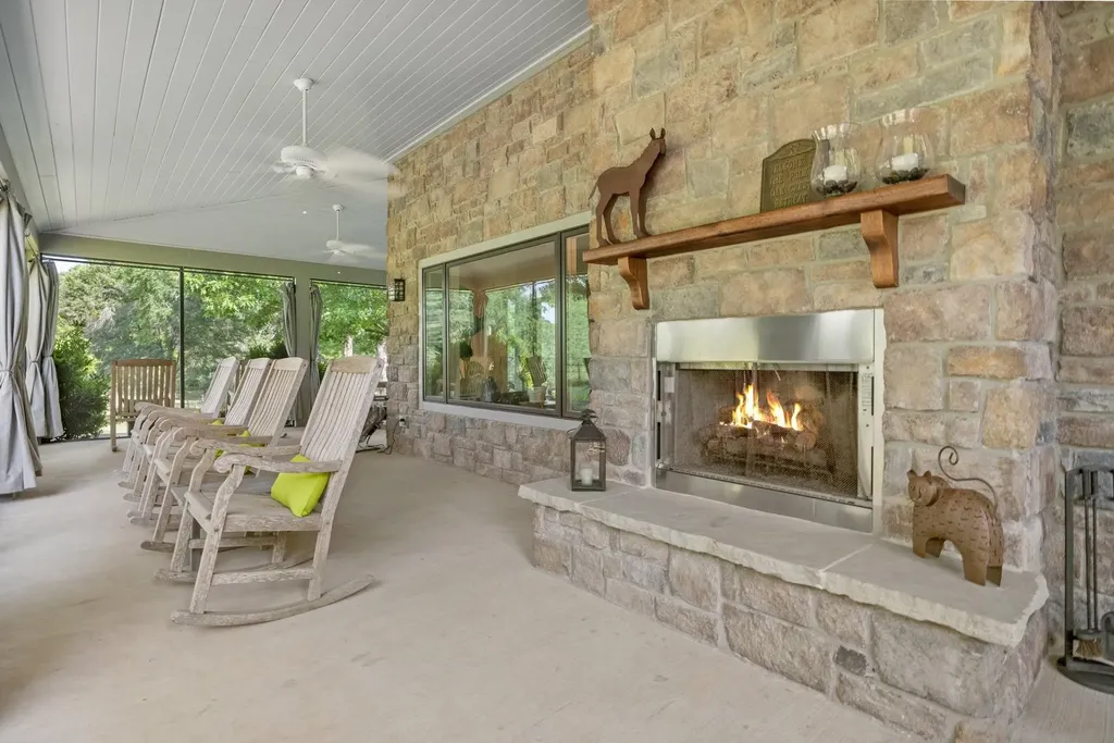 13547 Shepard Hill Road Willis TX 77318