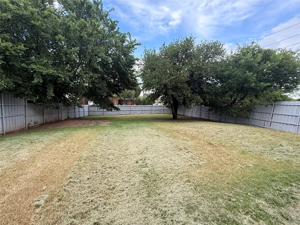 11501 Cotillion Drive Dallas TX 75228