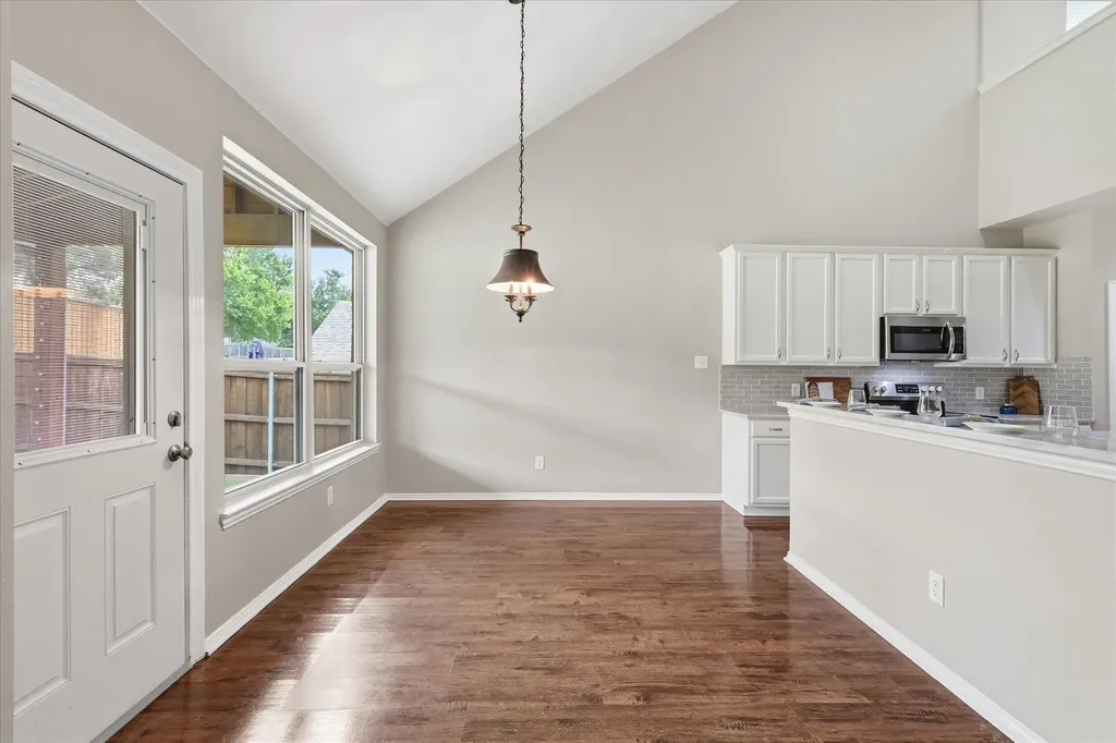 1709 Sunflower Drive Corinth TX 76210