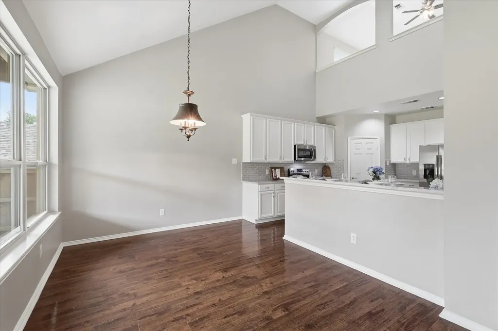 1709 Sunflower Drive Corinth TX 76210
