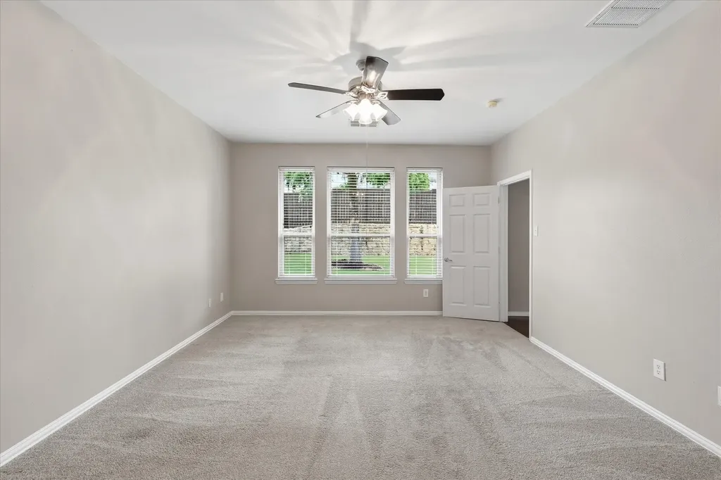 1709 Sunflower Drive Corinth TX 76210