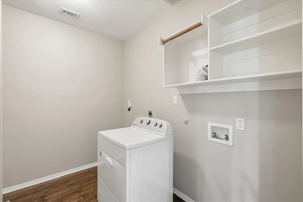 1709 Sunflower Drive Corinth TX 76210