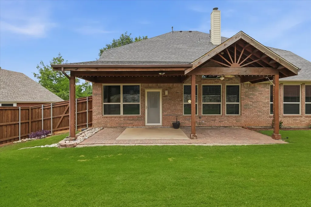 1709 Sunflower Drive Corinth TX 76210
