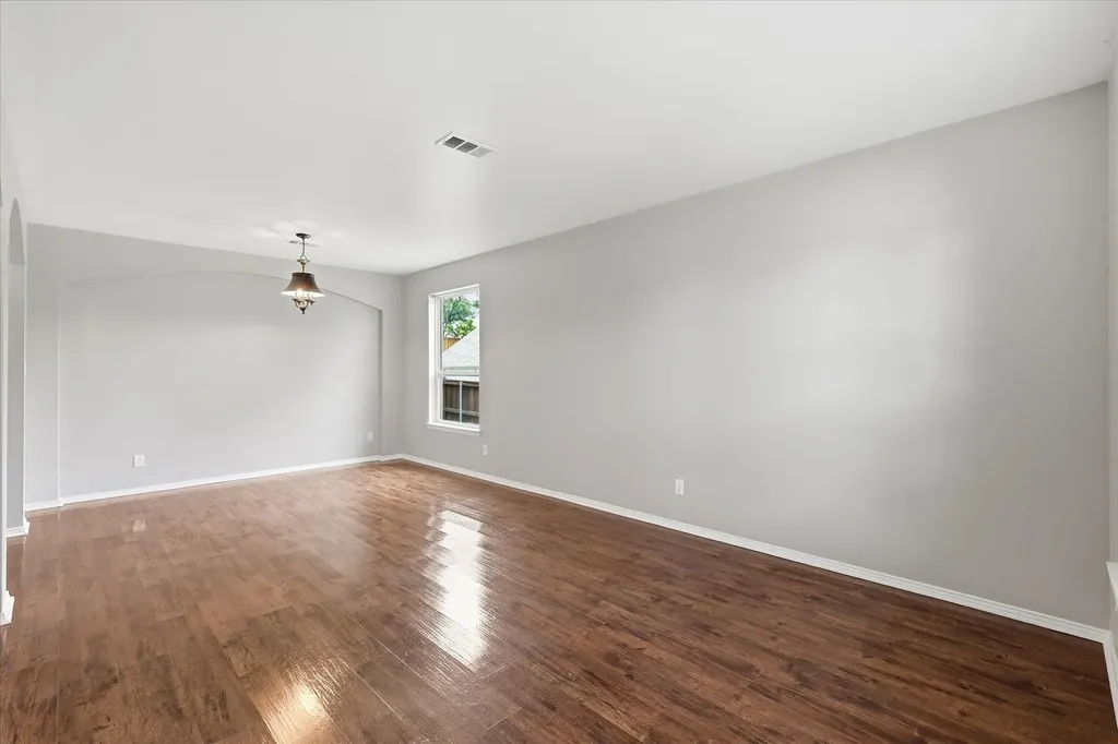 1709 Sunflower Drive Corinth TX 76210