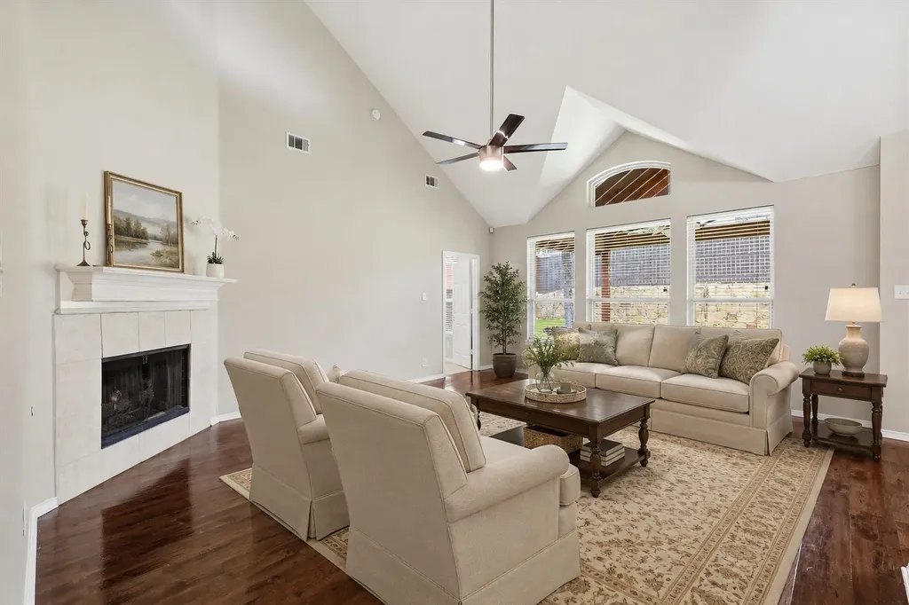 1709 Sunflower Drive Corinth TX 76210