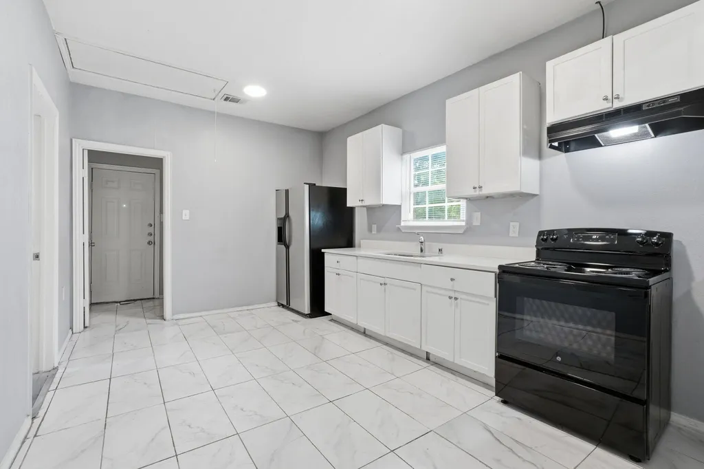 3516 Hamilton Avenue Dallas TX 75210
