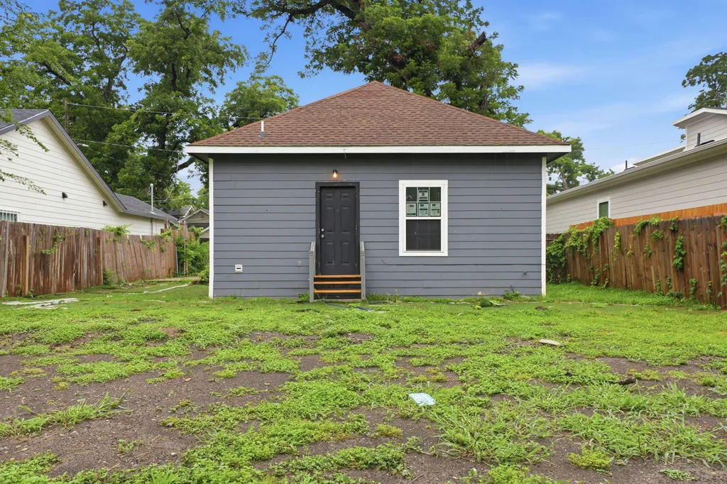 3516 Hamilton Avenue Dallas TX 75210