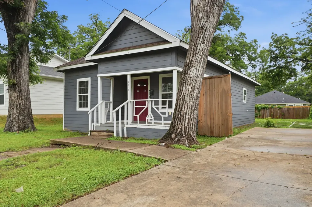 3516 Hamilton Avenue Dallas TX 75210
