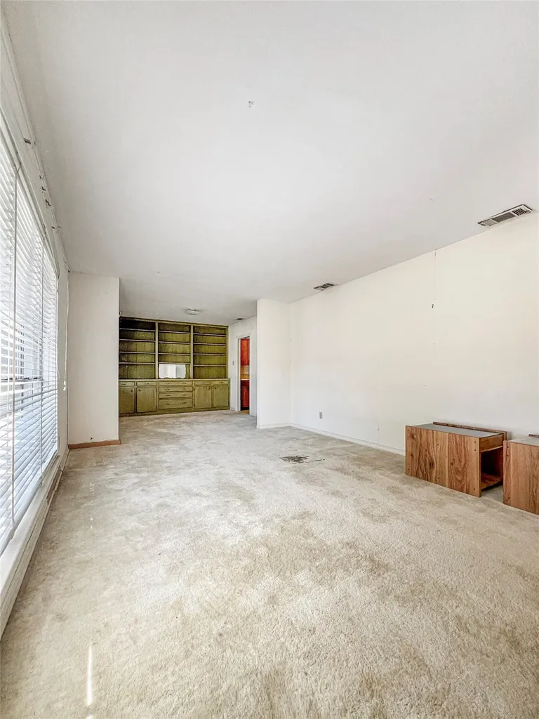 2706 Bois D Arc Street Commerce TX 75428