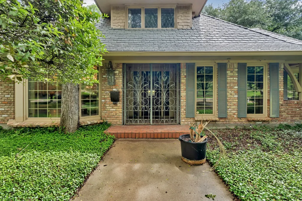 4117 Inwood Road Fort Worth TX 76109