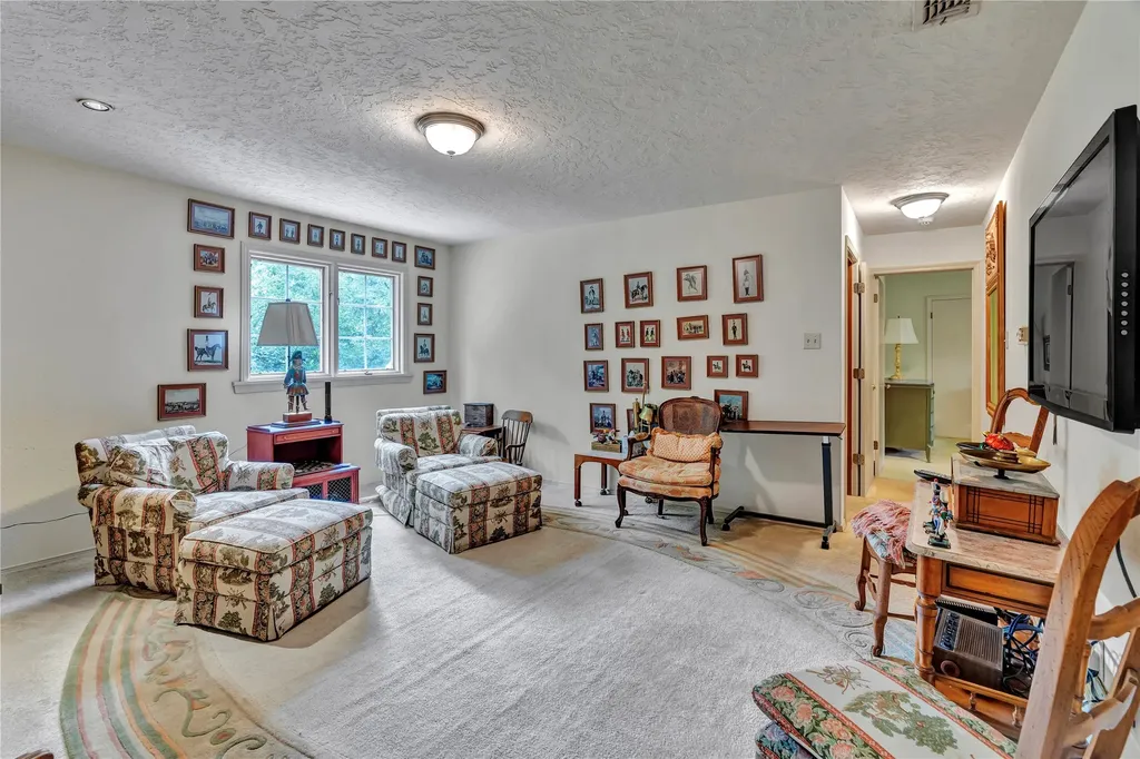 4117 Inwood Road Fort Worth TX 76109