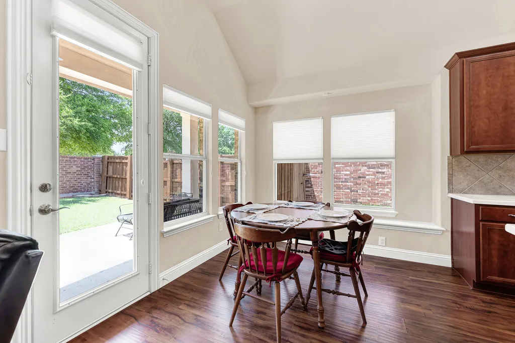 5724 New Castle Drive Richardson TX 75082