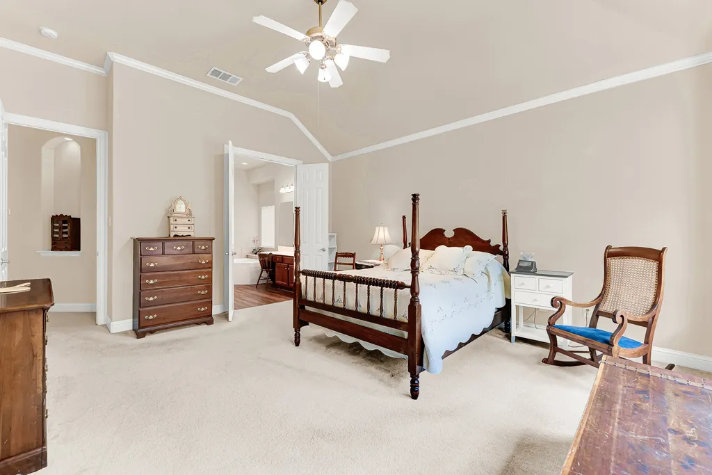 5724 New Castle Drive Richardson TX 75082