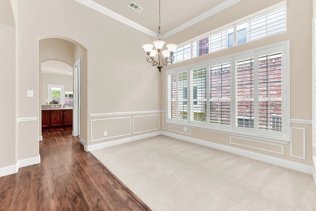 5724 New Castle Drive Richardson TX 75082