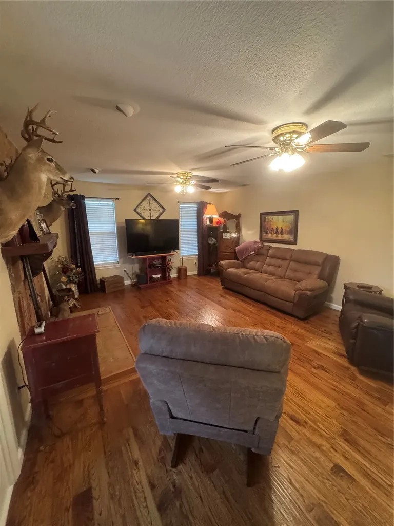 6655 County Road 118 Kaufman TX 75142